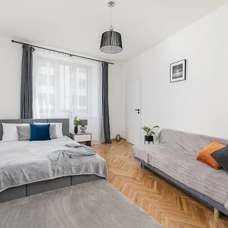 Corner Near Vistula River דירה *