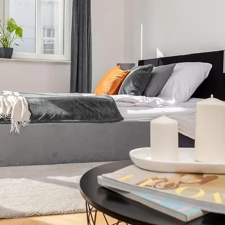 Corner Near Vistula River דירה *