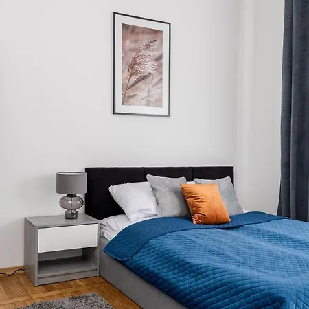 Corner Near Vistula River * קרקוב