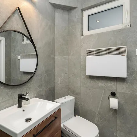 Corner Near Vistula River דירה